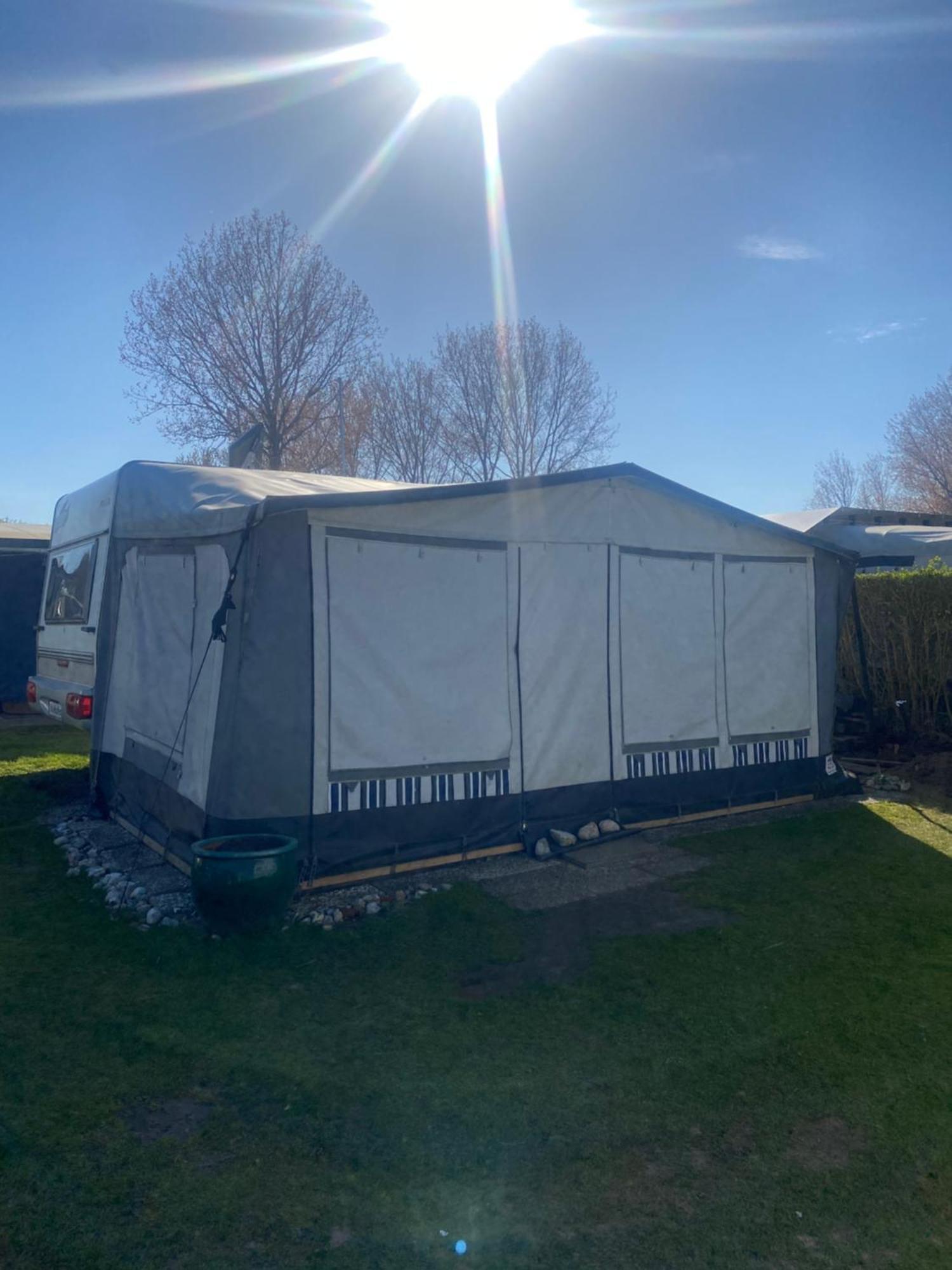 Campsite Wohnwagen Auf Dem Wulfenerhals Ca 150m Bis Zum Fehmarn